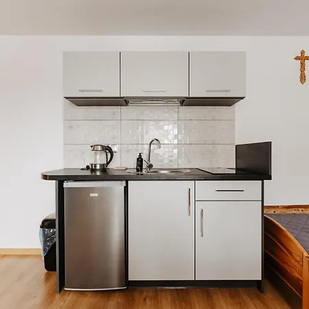 公寓 U Joli 布库维纳塔然斯卡