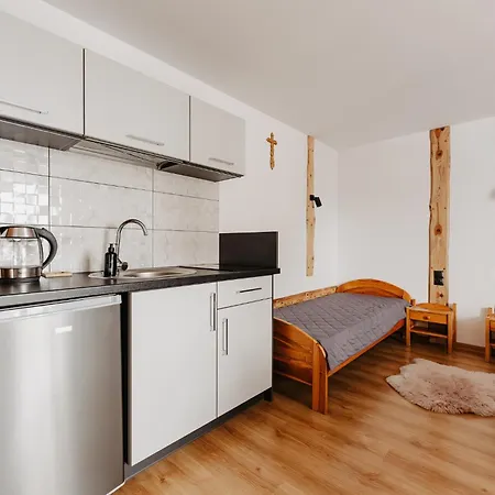 公寓 U Joli 布库维纳塔然斯卡