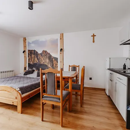 U Joli 布库维纳塔然斯卡